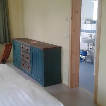 Apartment Und In Der Alten Tischlerei Lassan