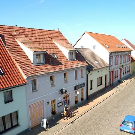 Apartment Und In Der Alten Tischlerei Lassan